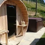 Appartement Wellness Oase - Privater Whirlpool & Sauna Rüeggisberg