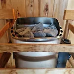 Privater Whirlpool & Sauna - Wellness Oase
