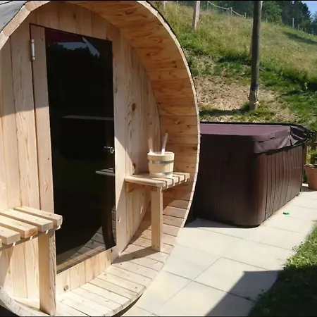 Apartamento Wellness Oase - Privater Whirlpool & Sauna Rüeggisberg