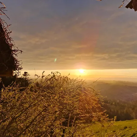Wellness Oase - Privater Whirlpool & Sauna * Rüeggisberg